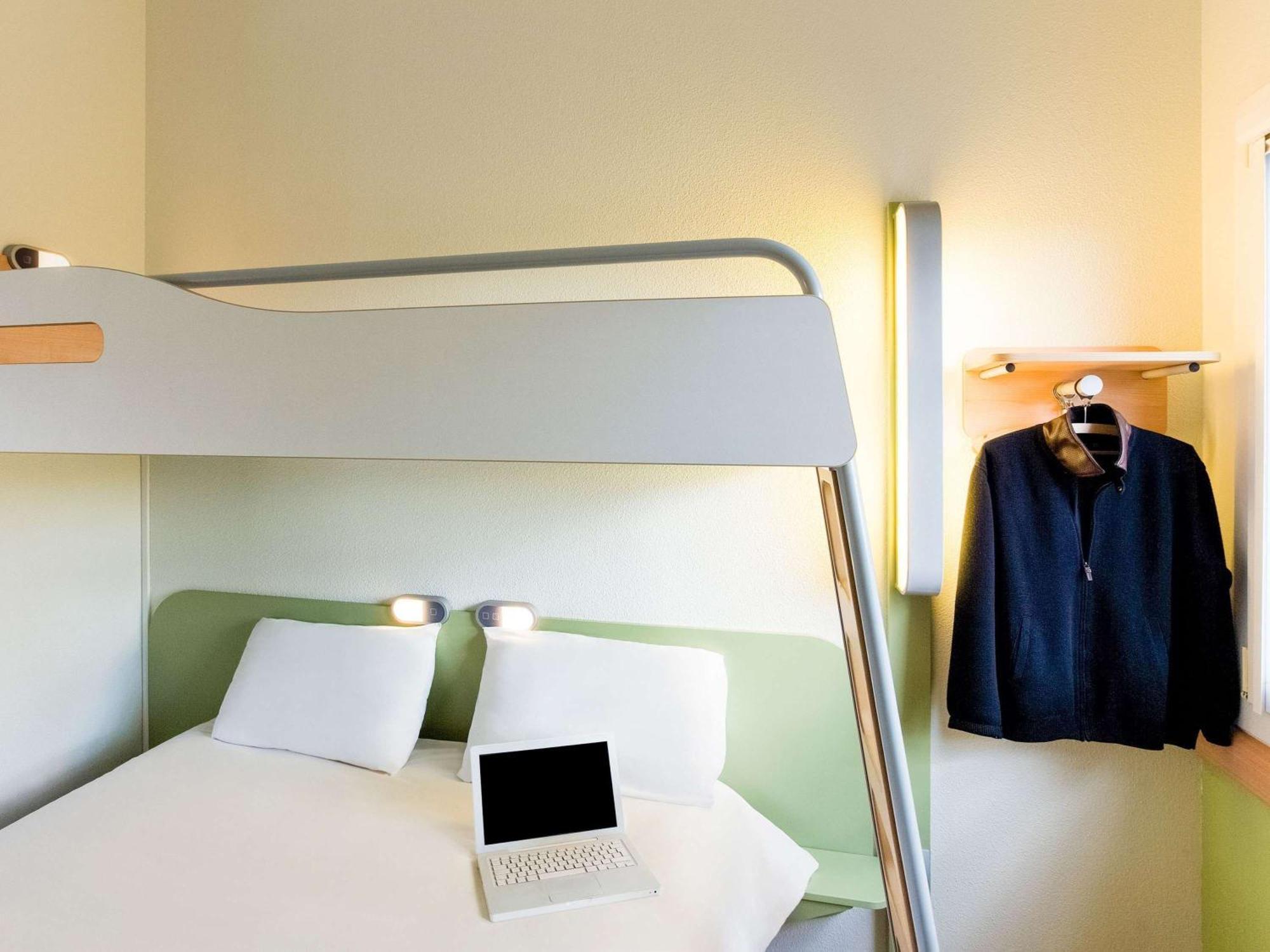 Ibis Budget Marseille Valentine Exterior foto